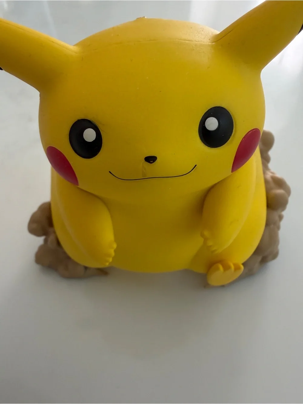 Pokemon Pikachu VMAX Gigantamax figure 2021 3.5